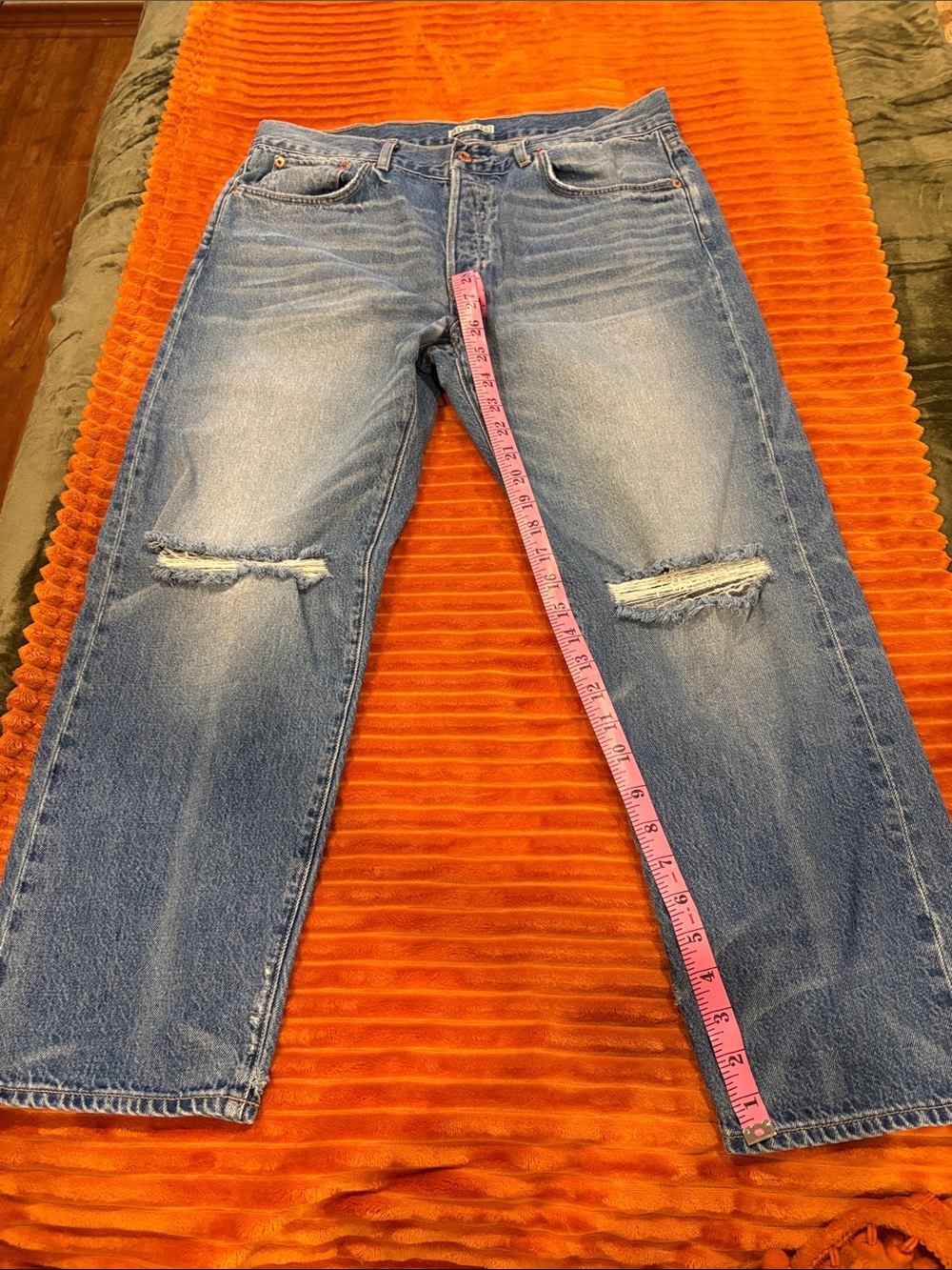 Hey Gang Relaxed Boyfriend Jeans in Light Blue Wash - Picture 2 of 5